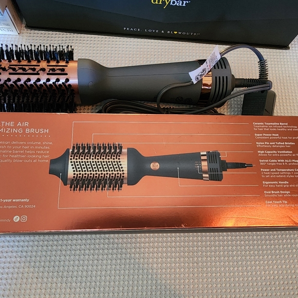 NEW Hairitage Volumizing Hair Drying Brush.. Large Barrel - Picture 2 of 5